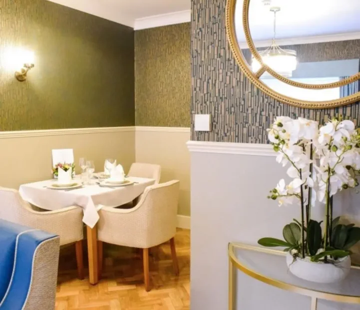 Private dining area at Albany nursing home in Headington