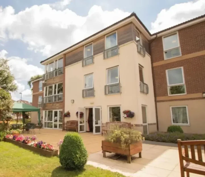 Exterior of Avon Lodge nursing home in Kingswood, Bristol