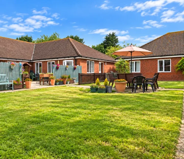 Landscaped garden and seating at Claremont House care home