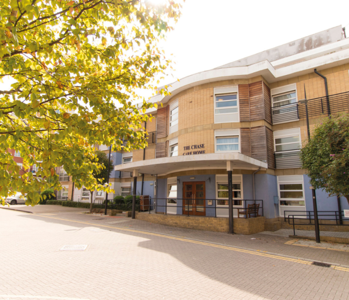 Care homes in Watford Hertfordshire: The Chase nursing home watford. Reliable Care home in watford