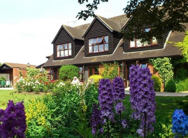 HealthcareHomes_FoxearthLodge_600x440px_Accomodation10