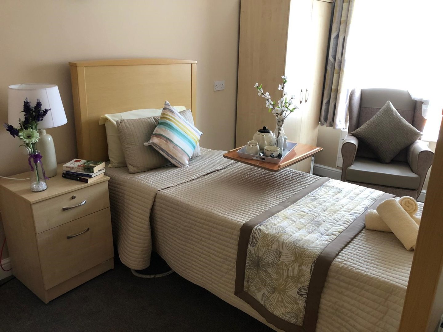 TopRated Care Homes in Watford, Hertfordshire The Chase