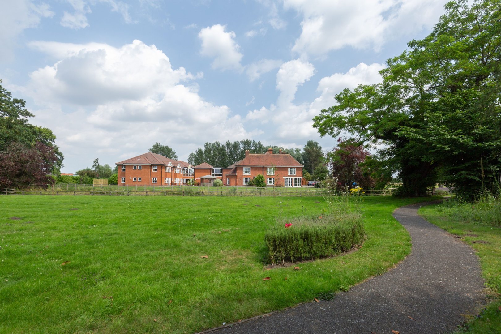 Personalised Care Solutions at Walcot Hall Diss Care Homes