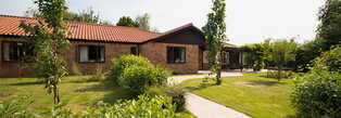 Healthcare Homes - Care Homes Near Me - Domiciliary Care - Home Care - Live-in Care