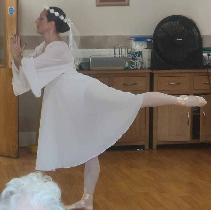 Bristol Ballet brings joy to Oaktree residents Healthcare Homes
