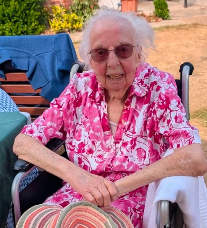 Joyce Newstead celebrates her 101st birthday at The Manor House